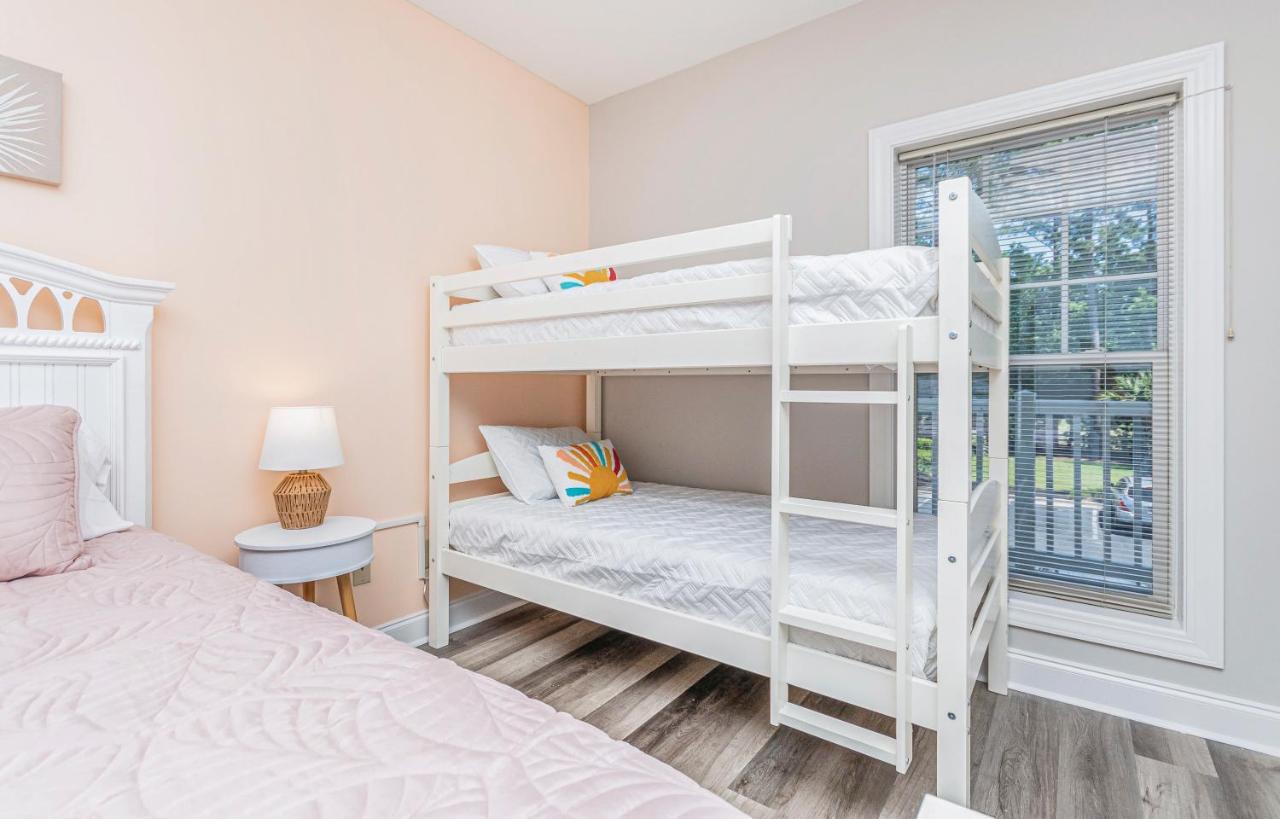 The Salty Fairway, Golf Course Condo With Resort Style Pool, 5 Miles From Beach, Fully Updated Socastee 外观 照片